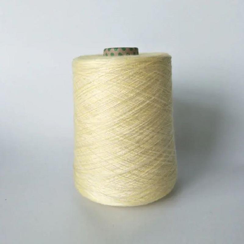 How well polyester spun yarn takes dye?